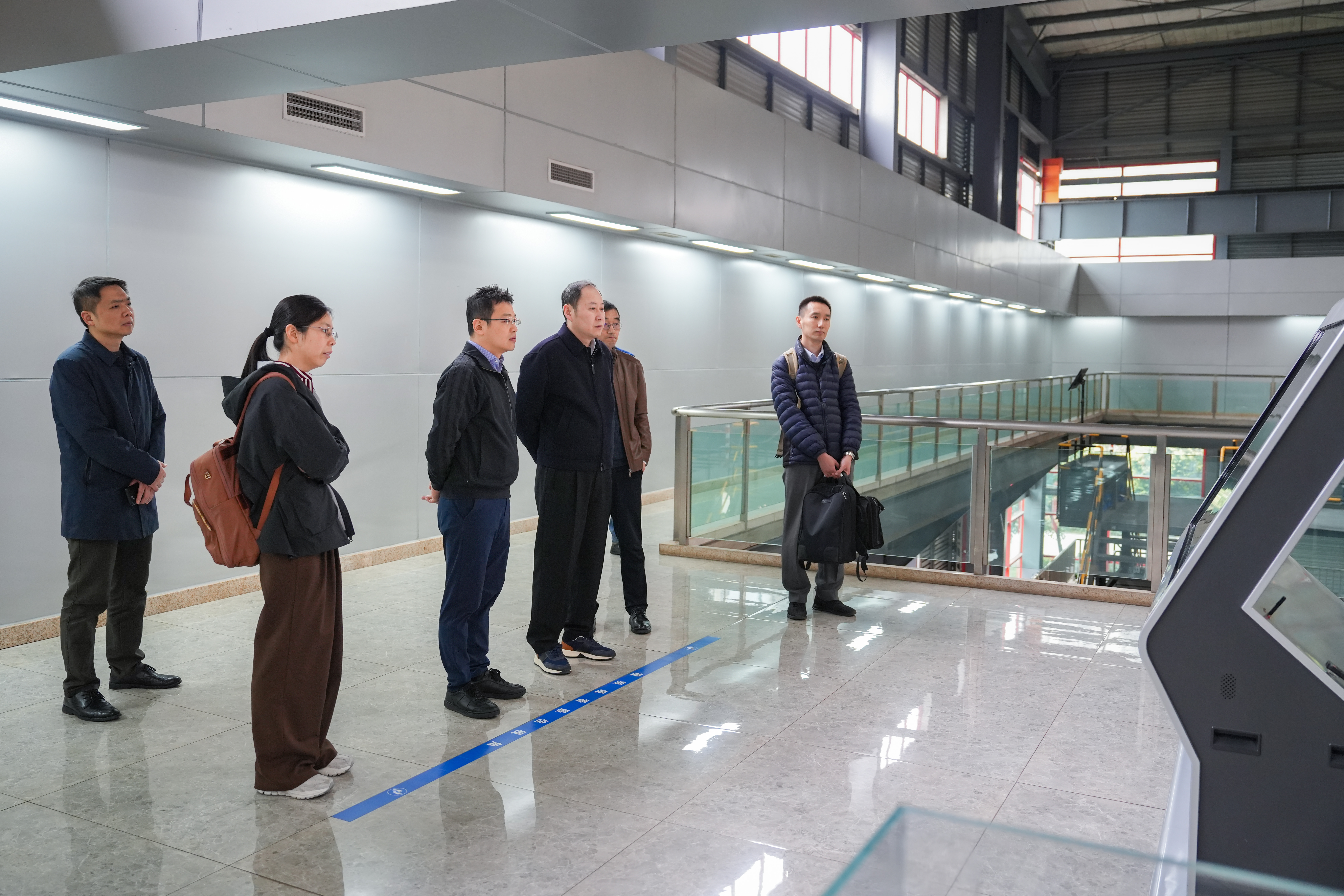中信环境党委委员、副总经理王松一行到LD乐动环境集团考察交流